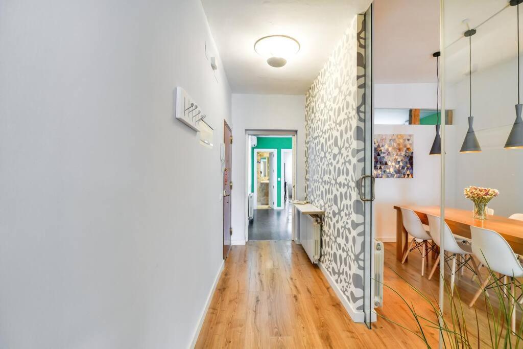 Big Stylish And Modern Apartment In Madrid Centre ภายนอก รูปภาพ
