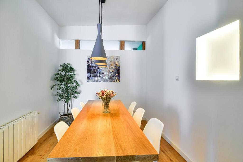 Big Stylish And Modern Apartment In Madrid Centre ภายนอก รูปภาพ