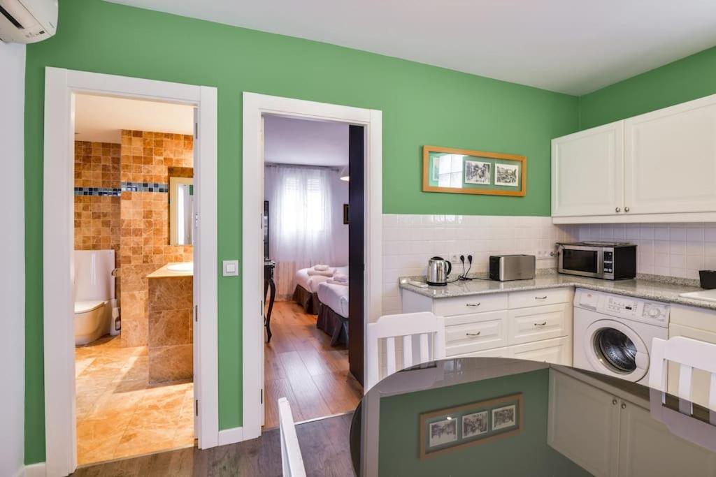 Big Stylish And Modern Apartment In Madrid Centre ภายนอก รูปภาพ