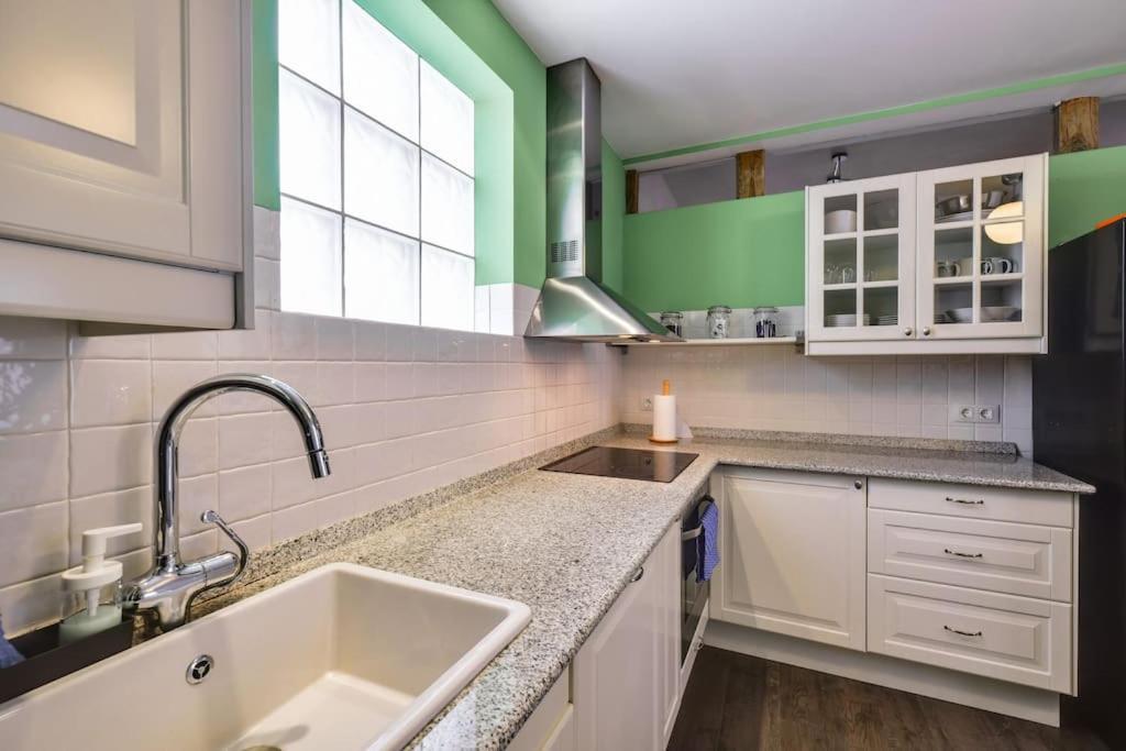 Big Stylish And Modern Apartment In Madrid Centre ภายนอก รูปภาพ